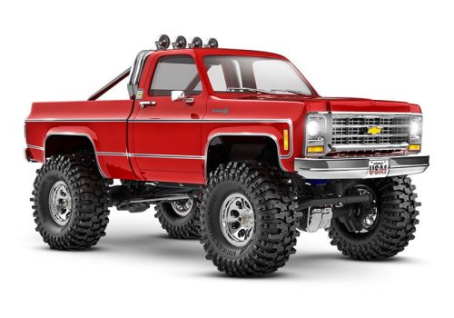 TRAXXAS TRX-4M Chevy K10 4x4 "High Trial" piros 1/18 Crawler RTR, kefés motorral, akkumulátorral és USB töltővel